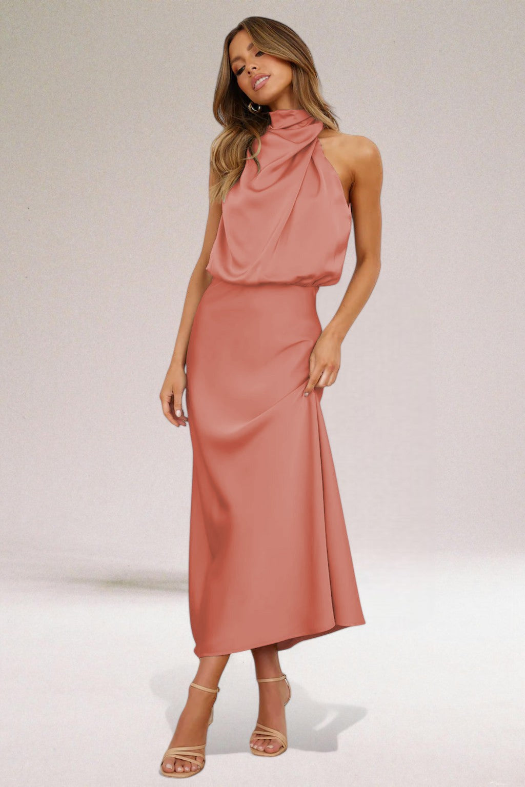 Robe Dos Nu Satin Femme | Élégante & Fluide | Col Halter pour Soirées et Occasions Spéciales