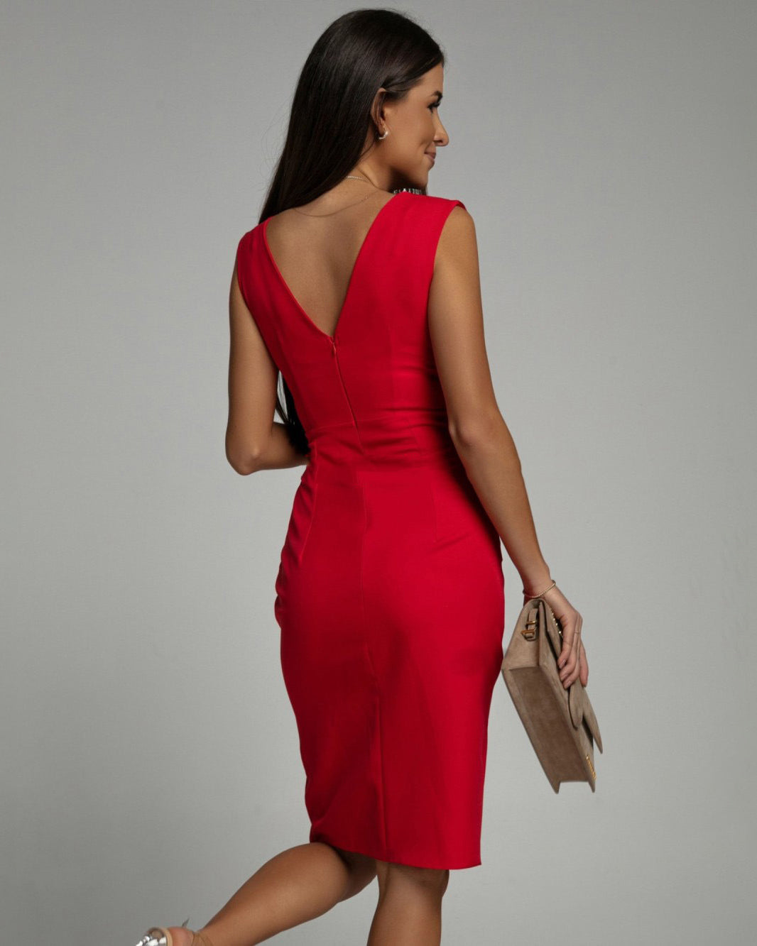 Robe chic femme | Élégance et séduction | Coupe flatteuse avec fente sexy