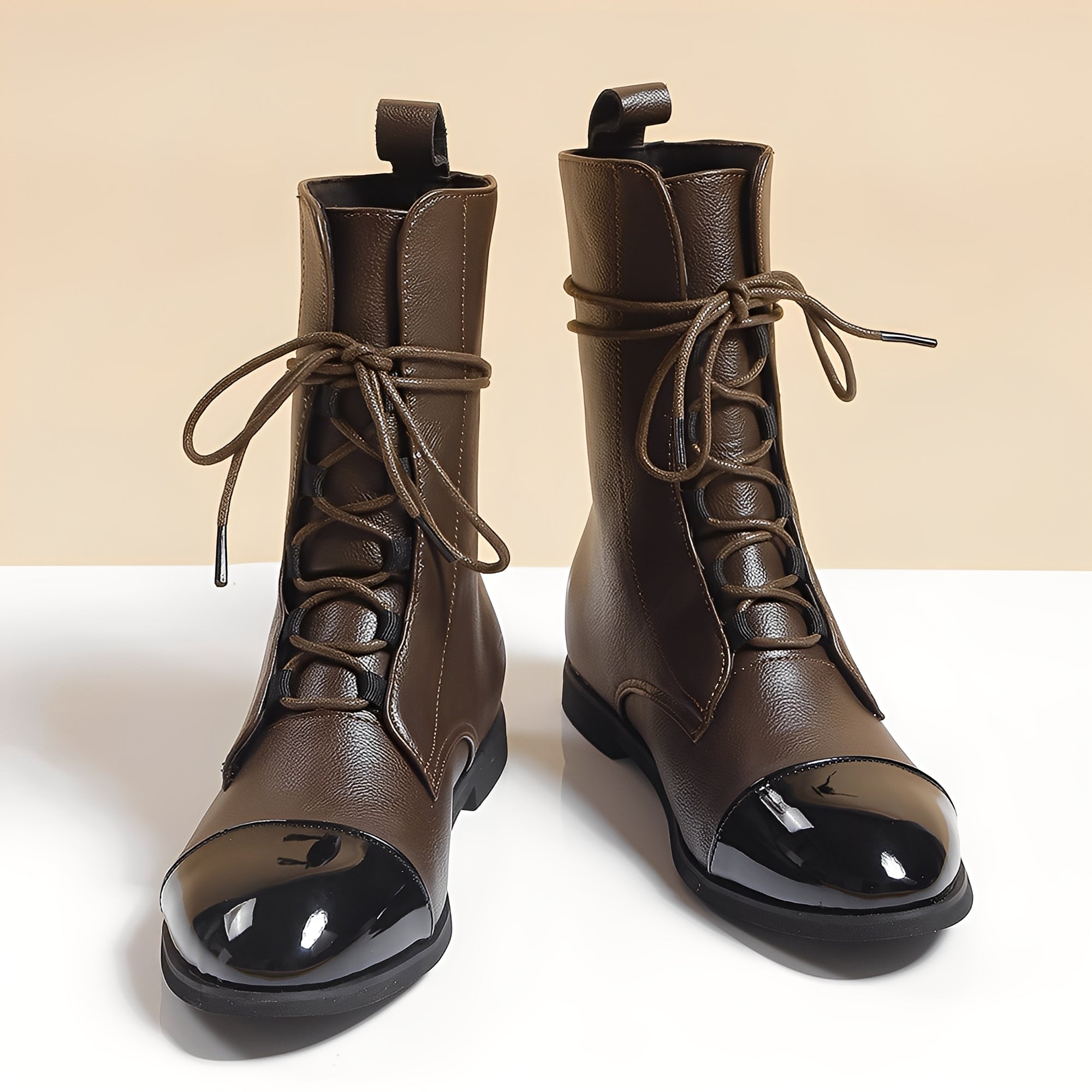 Bottes Femme à Lacets en Cuir | Bout Verni Élégant