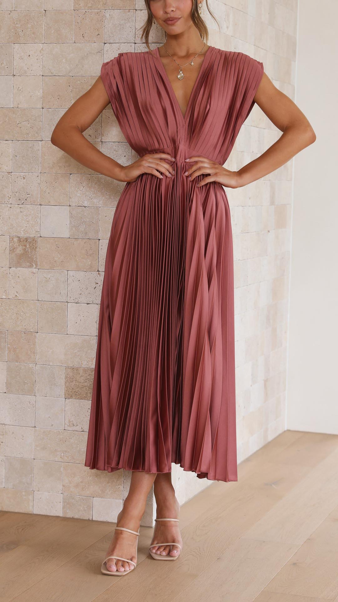 Robe Maxi Femme | Longue & Élégante | Coupe Flatteuse en Tissu Fluide pour Toutes Occasions
