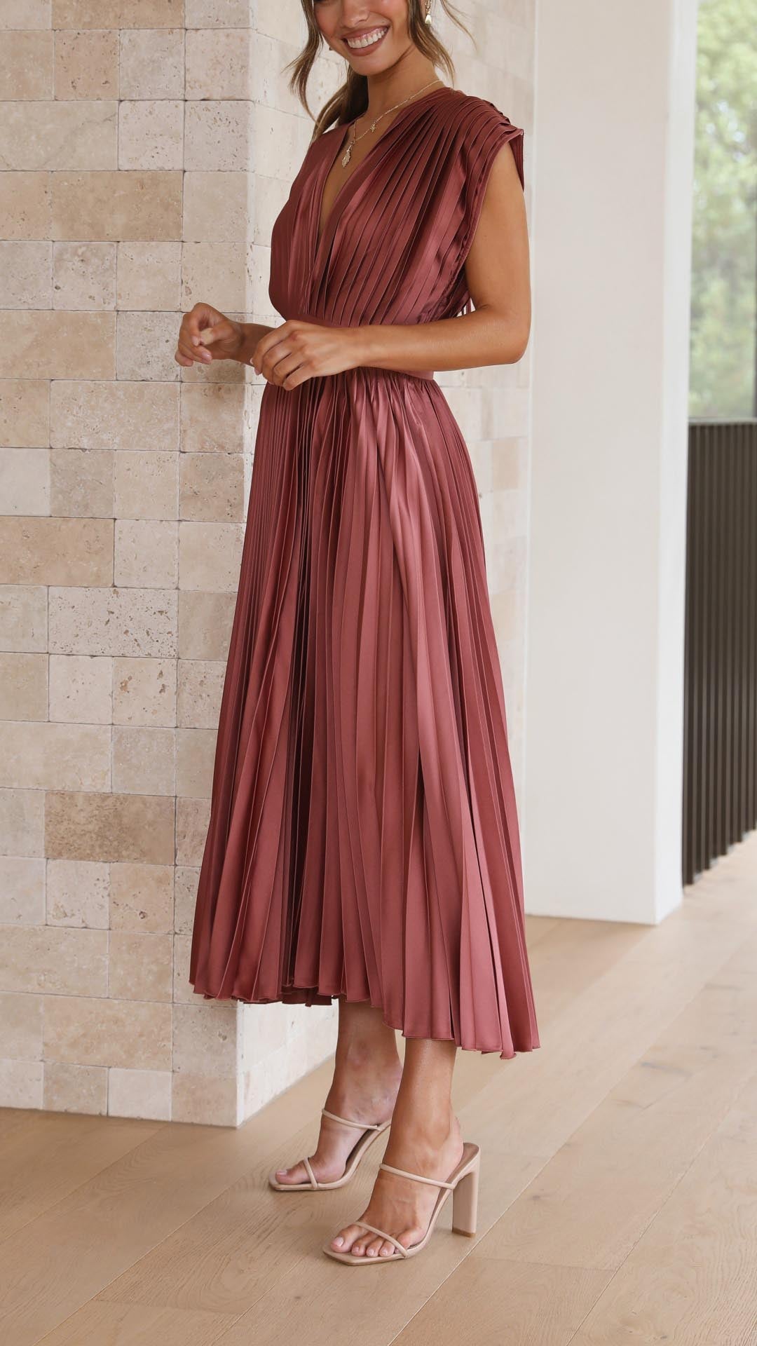 Robe Maxi Femme | Longue & Élégante | Coupe Flatteuse en Tissu Fluide pour Toutes Occasions