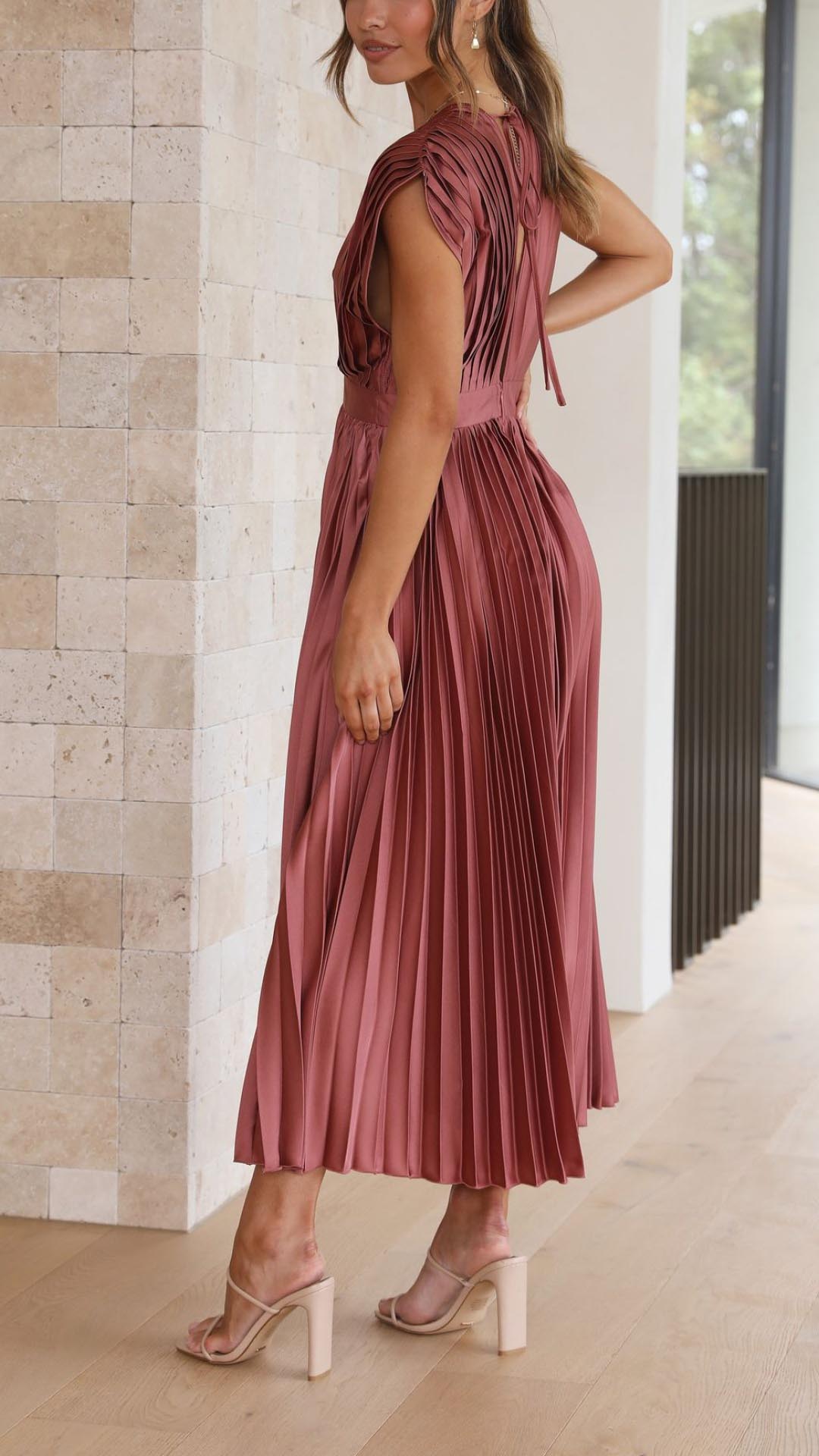 Robe Maxi Femme | Longue & Élégante | Coupe Flatteuse en Tissu Fluide pour Toutes Occasions