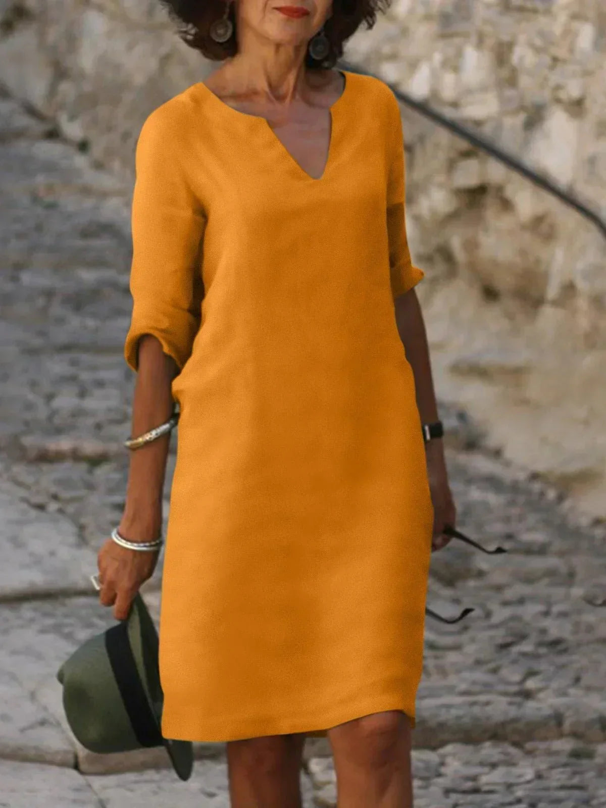 Robe décolleté en V