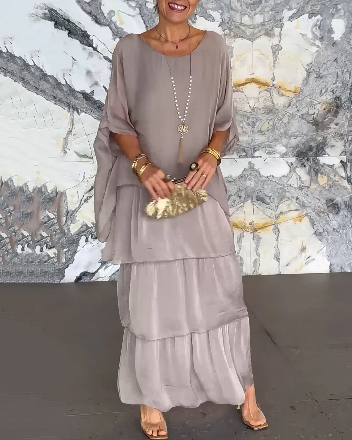 Robe Artistique Ample | Élégante & Confortable | Design Fluide et Chic