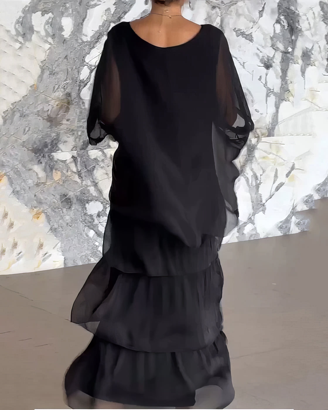 Robe Artistique Ample | Élégante & Confortable | Design Fluide et Chic