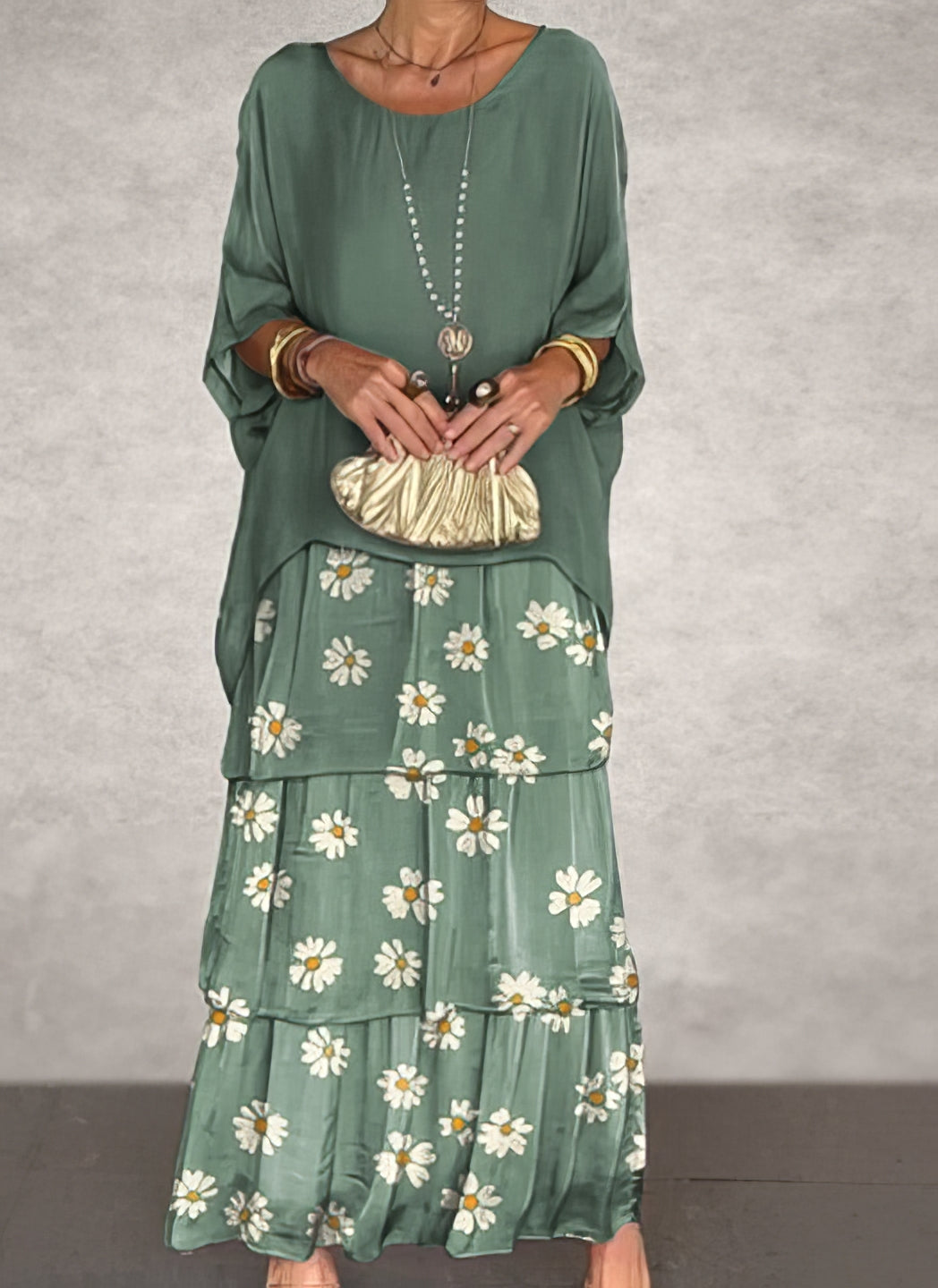 Robe Artistique Ample | Élégante & Confortable | Design Fluide et Chic