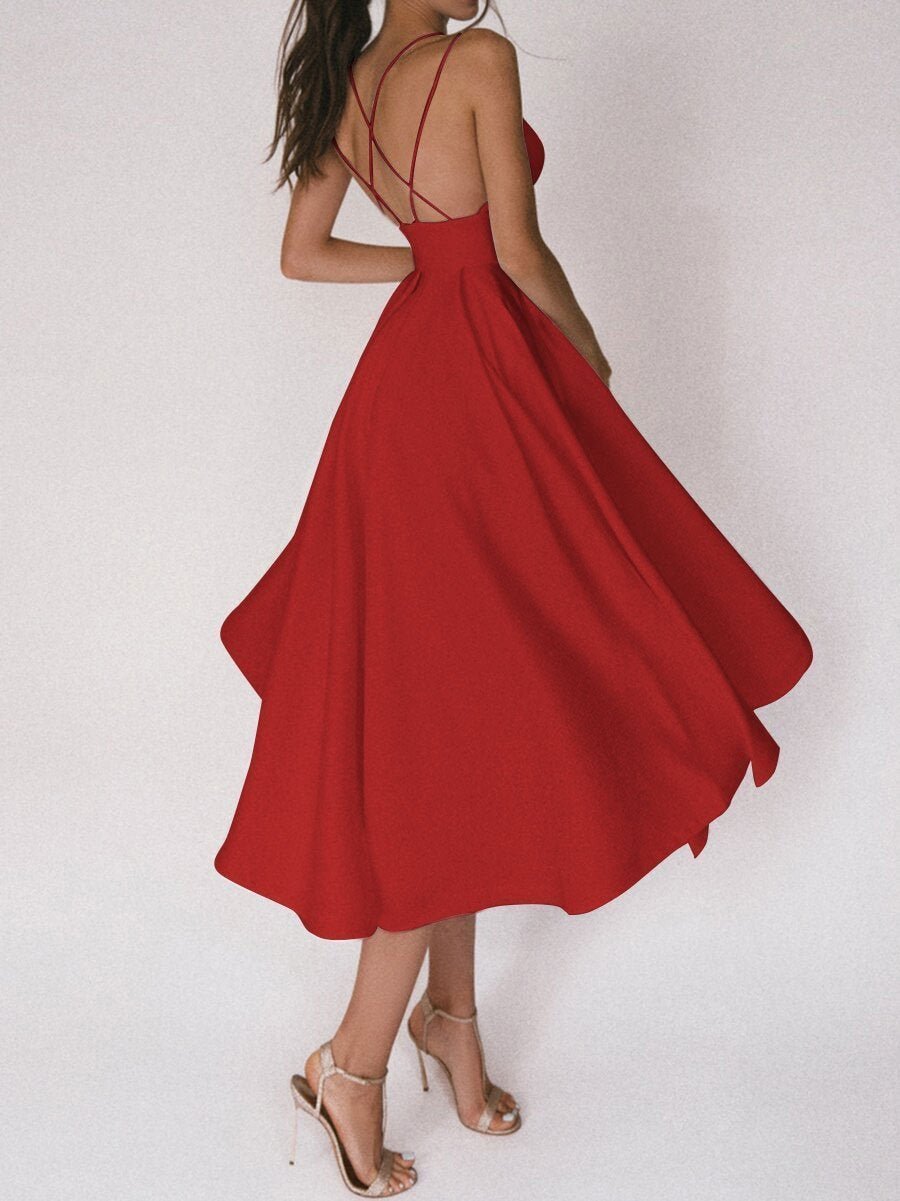 Robe élégante pour femmes - Satin & bretelles croisées
