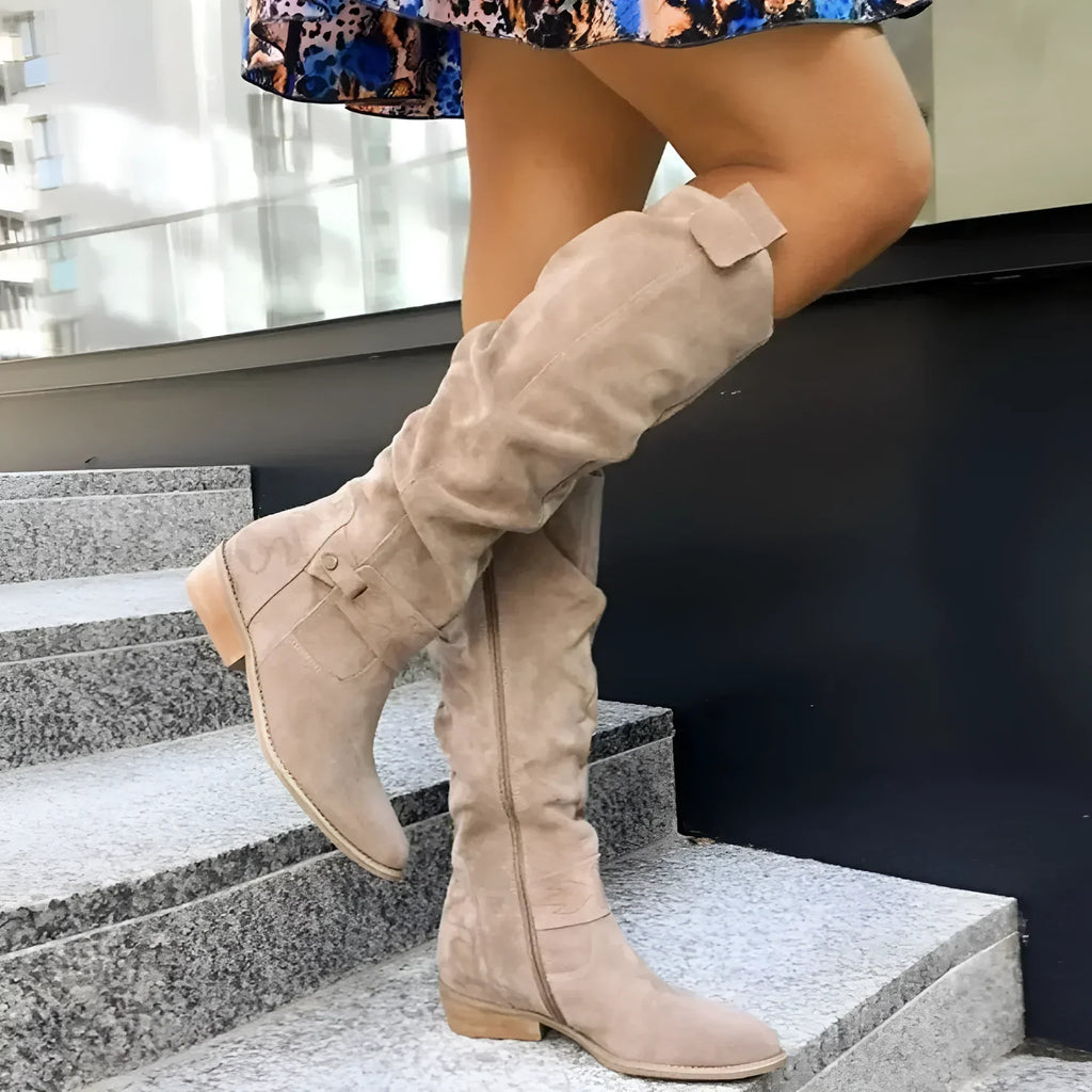 Bottes hautes en daim noir talon bloc