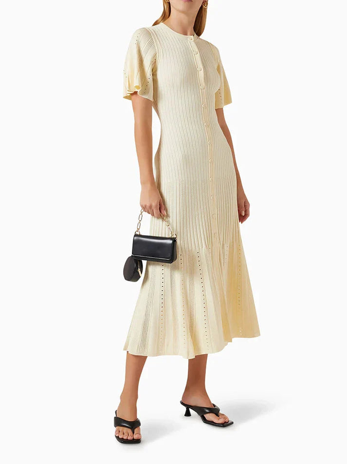 Robe Midi Stylée Pour Femmes | Look Élégant et Décontracté | Manches Courtes et Fermeture Boutonnée