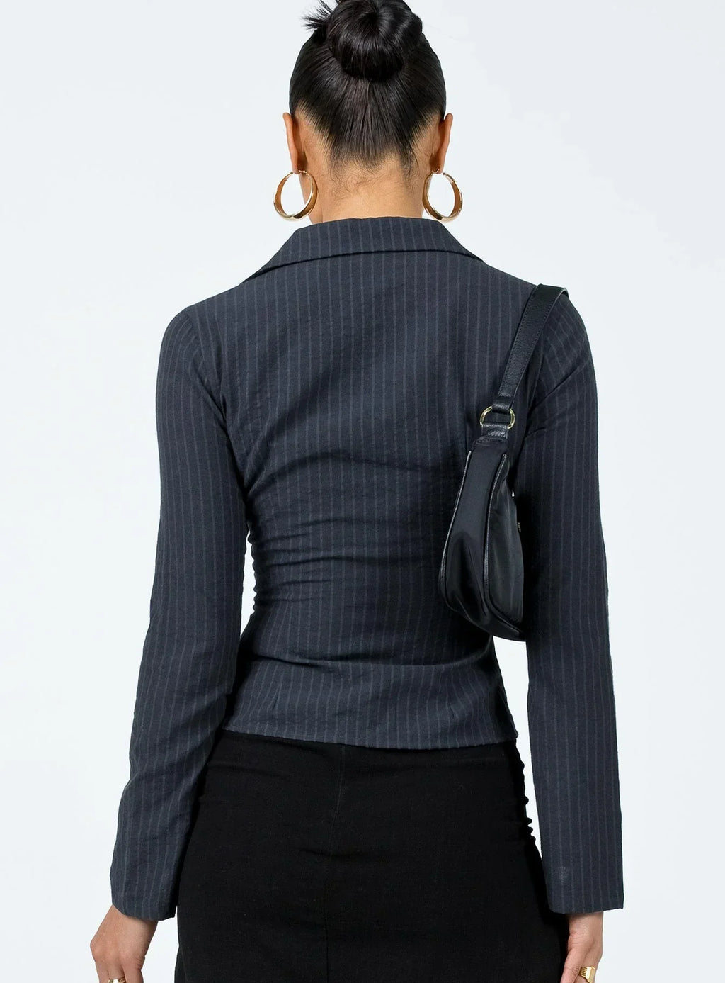Chemisier à Rayures | Look Décontracté | Design Élégant et Moderne