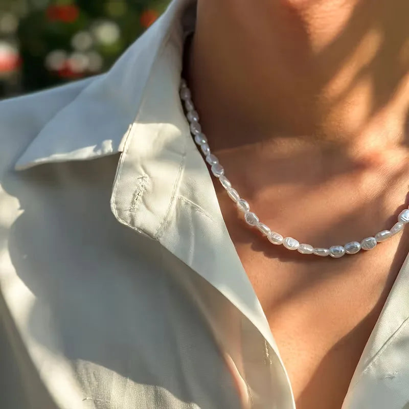Collier Femme à Pendentif Élégant