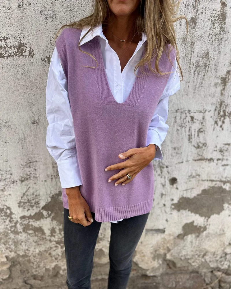 Pull sans manches en maille taupe col V