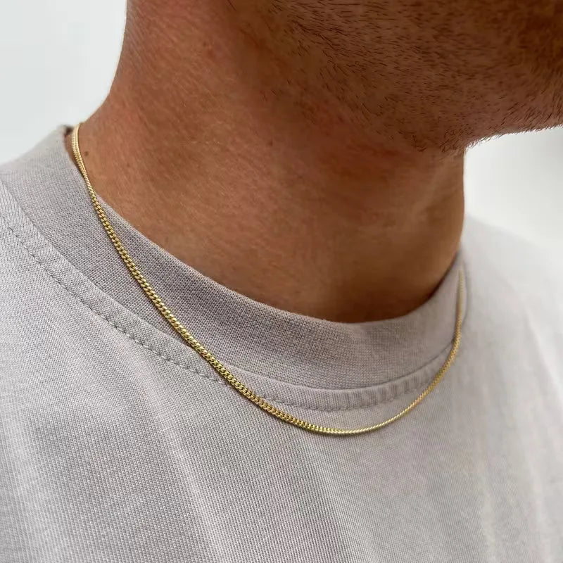 Collier Femme à Pendentif Élégant