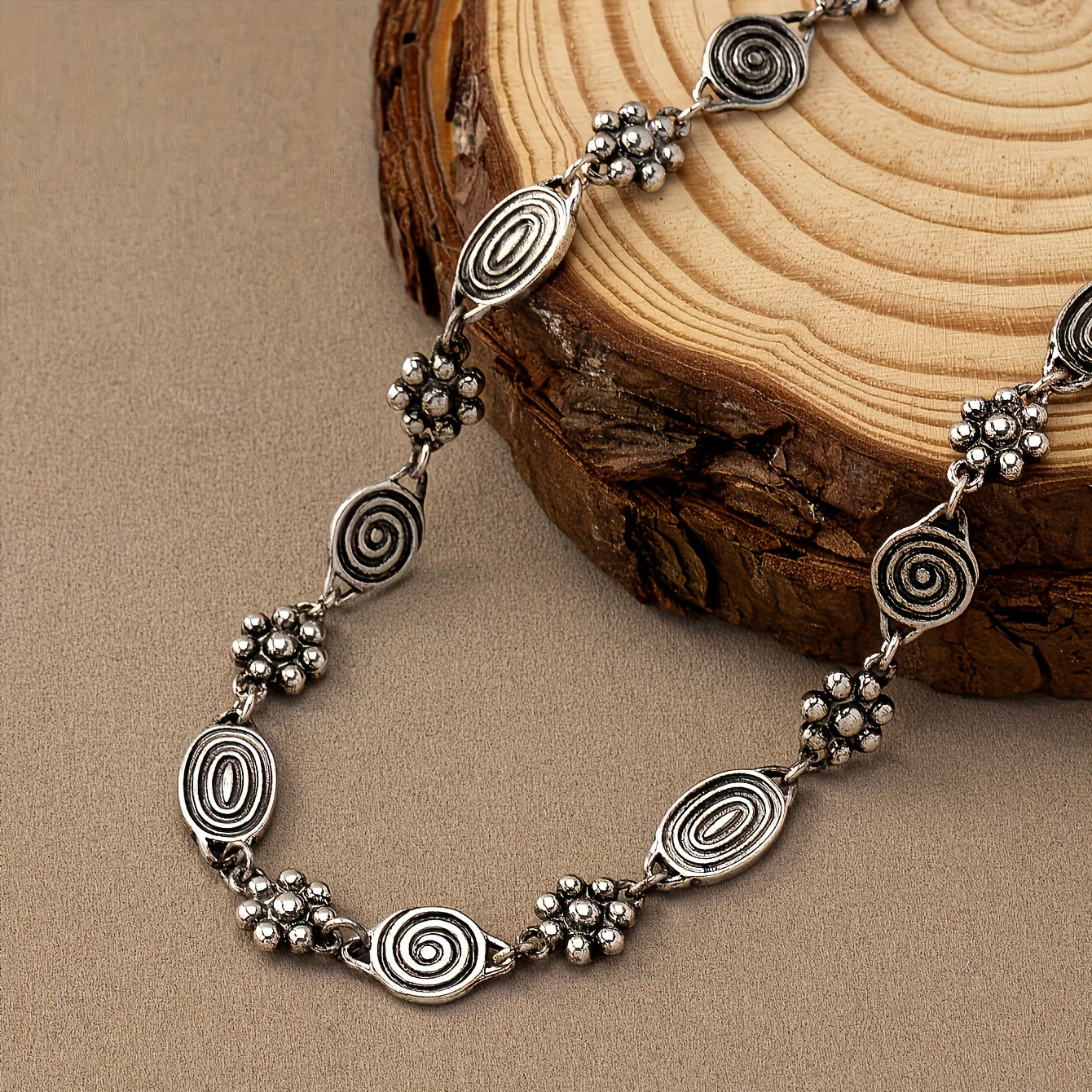 Collier Ras-de-Cou Femme à Volute Florale