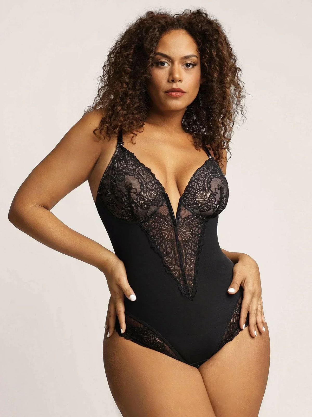 Body avec encolure en V profonde