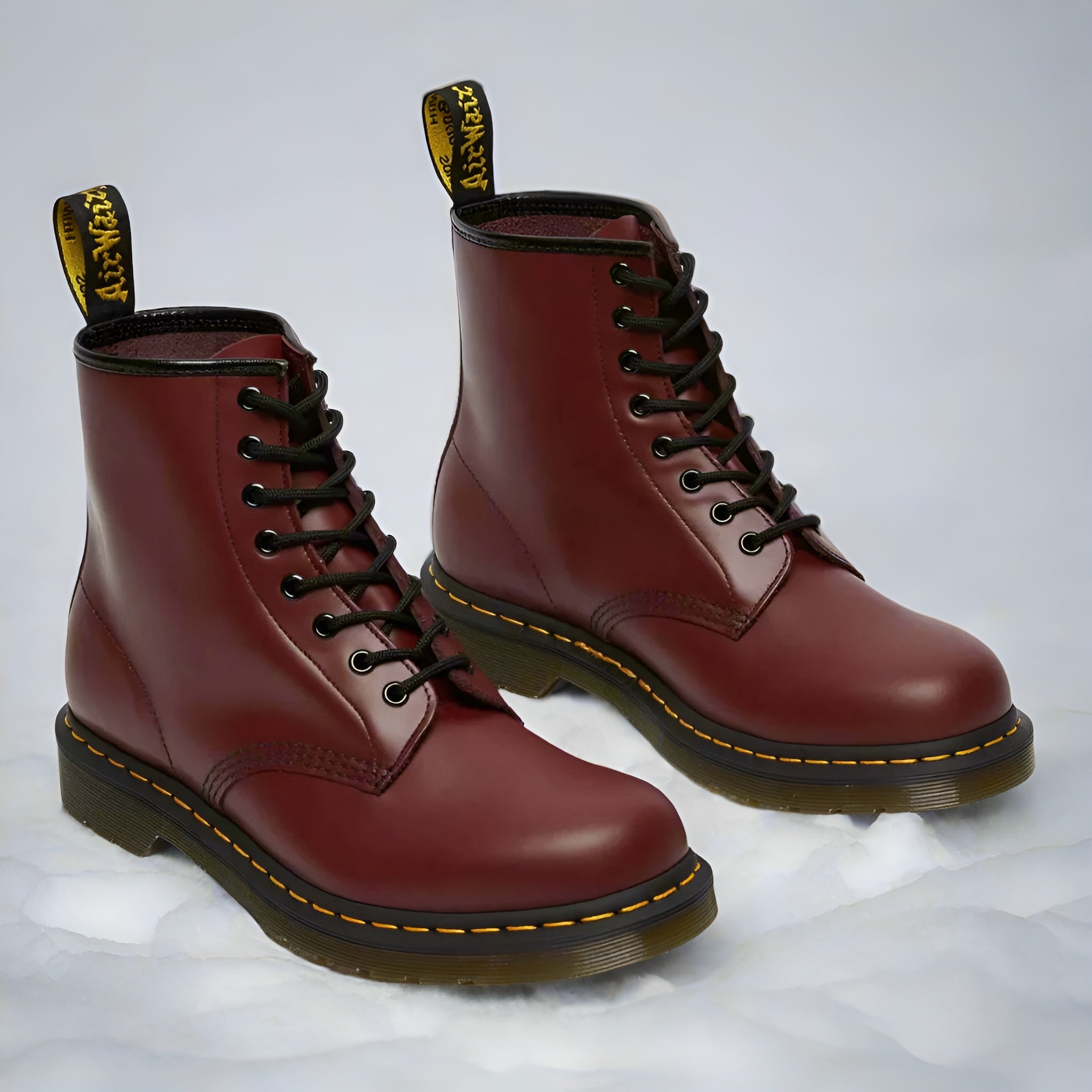 Bottines à lacets en cuir noir semelle crantée