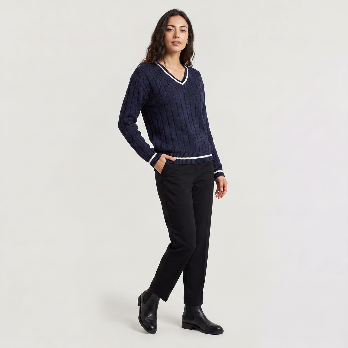 Pull Torsadé Col V Bandes Contrastées Femme