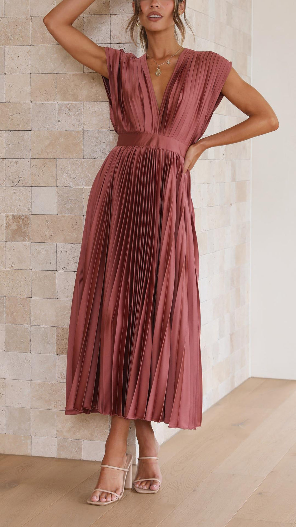 Robe Maxi Femme | Longue & Élégante | Coupe Flatteuse en Tissu Fluide pour Toutes Occasions