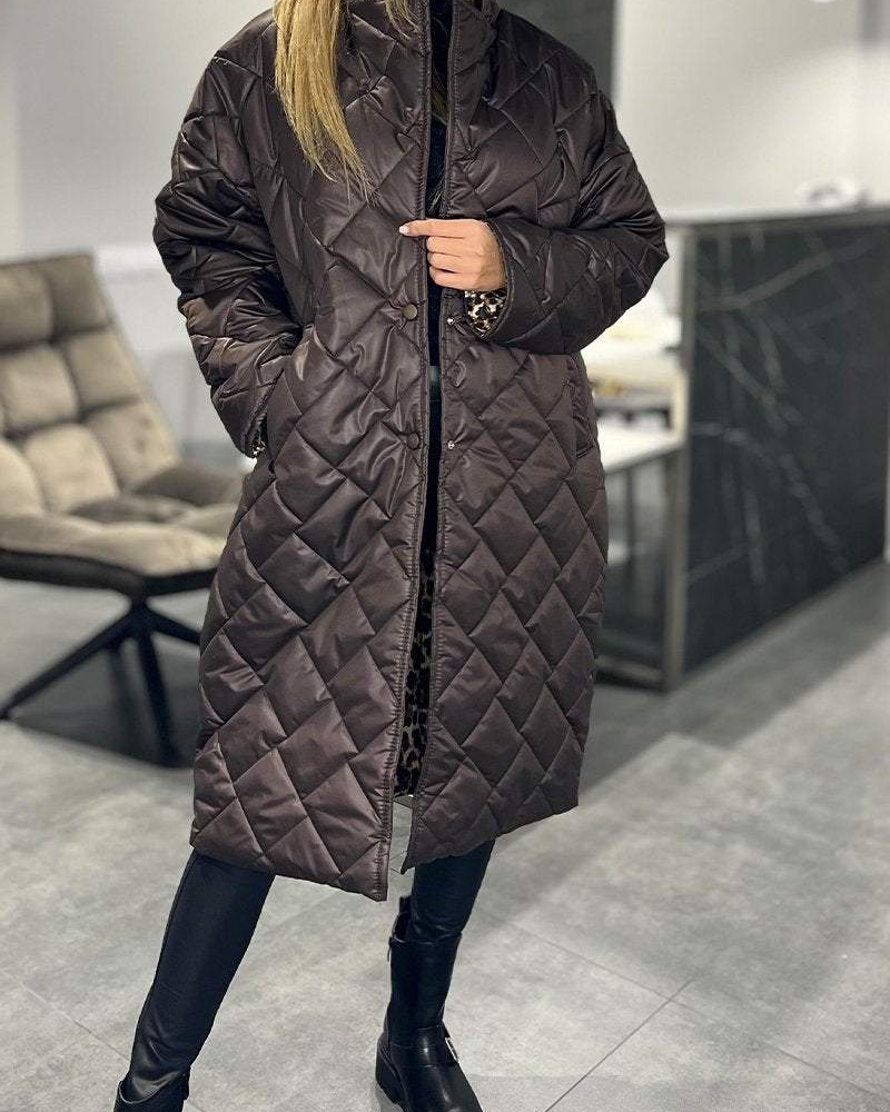 Manteau matelassé long beige coupe droite