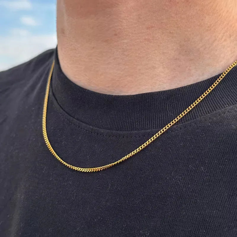 Collier Femme à Pendentif Élégant