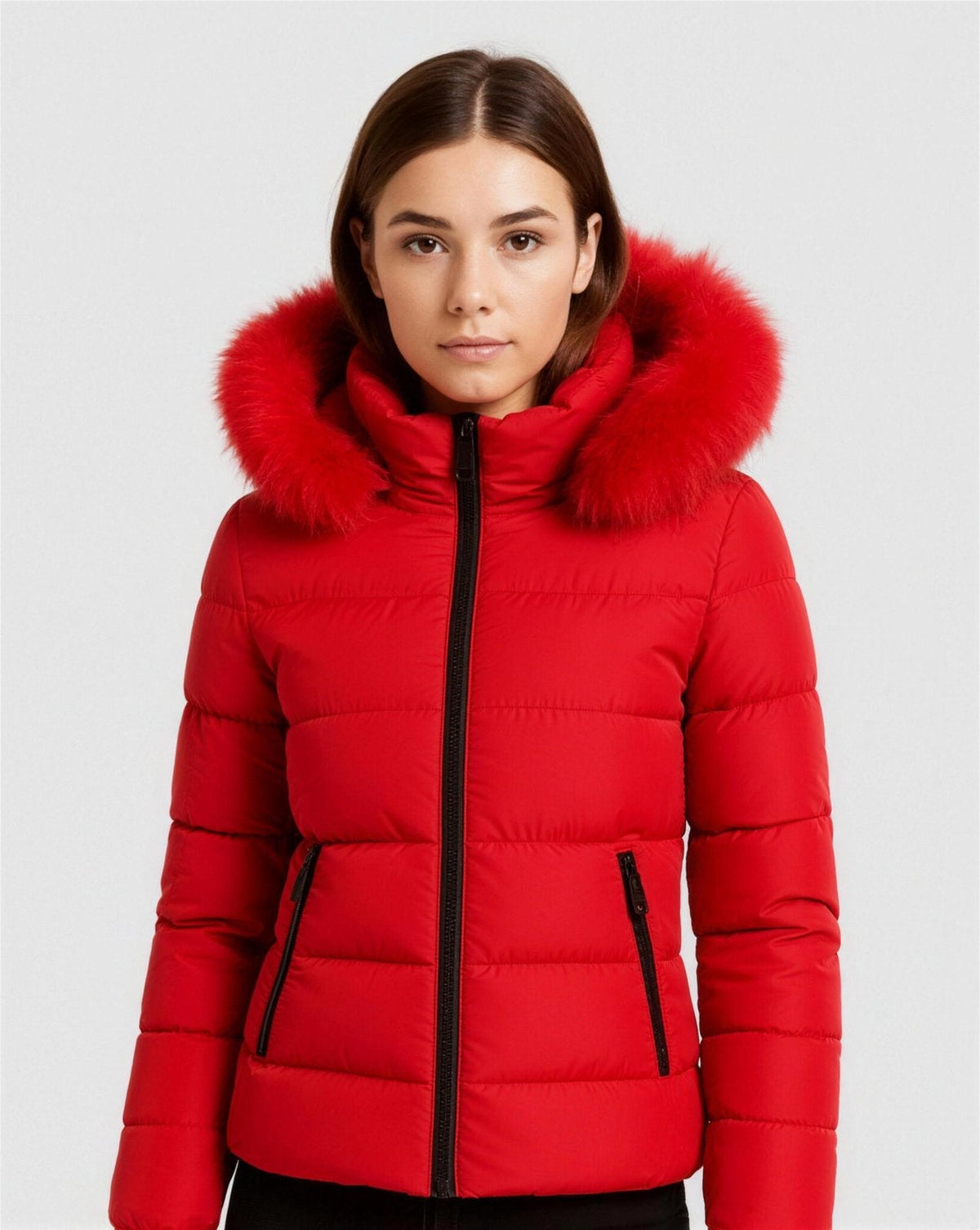 Doudoune Femme Capuche Fausse Fourrure – Look Moderne & Chaleur Assurée