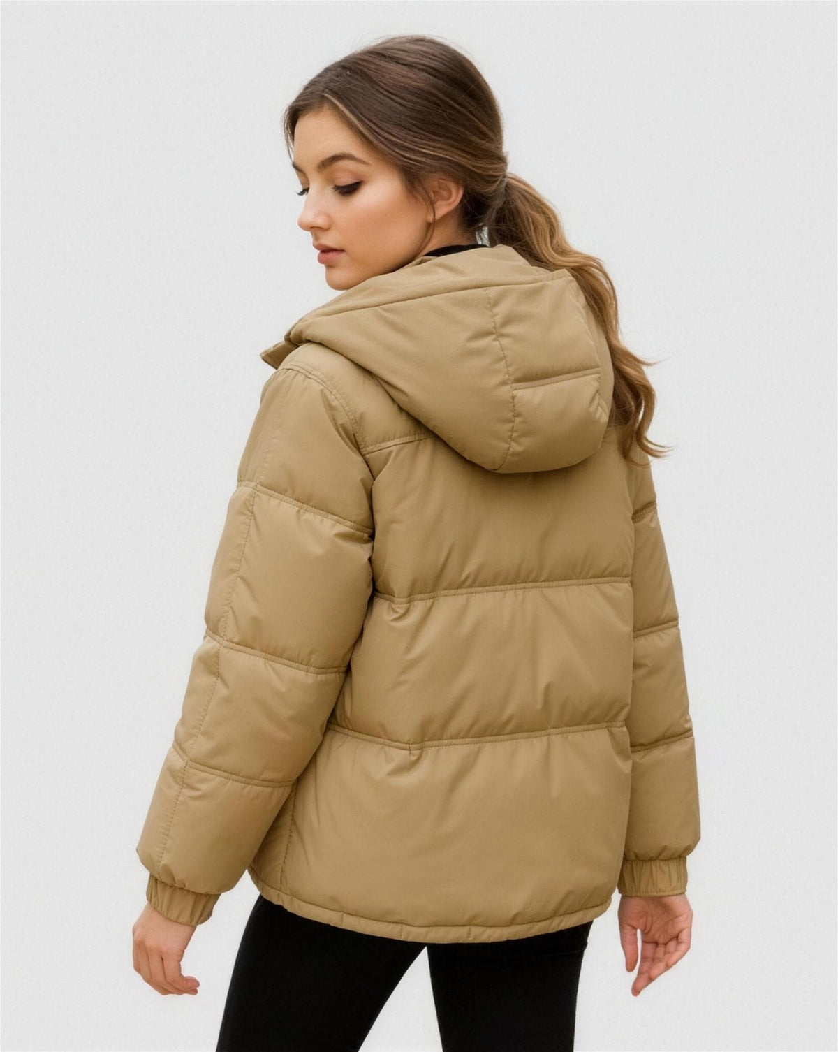 Doudoune Femme Capuche – Chaude, Légère & Stylée | Confort Automne Hiver