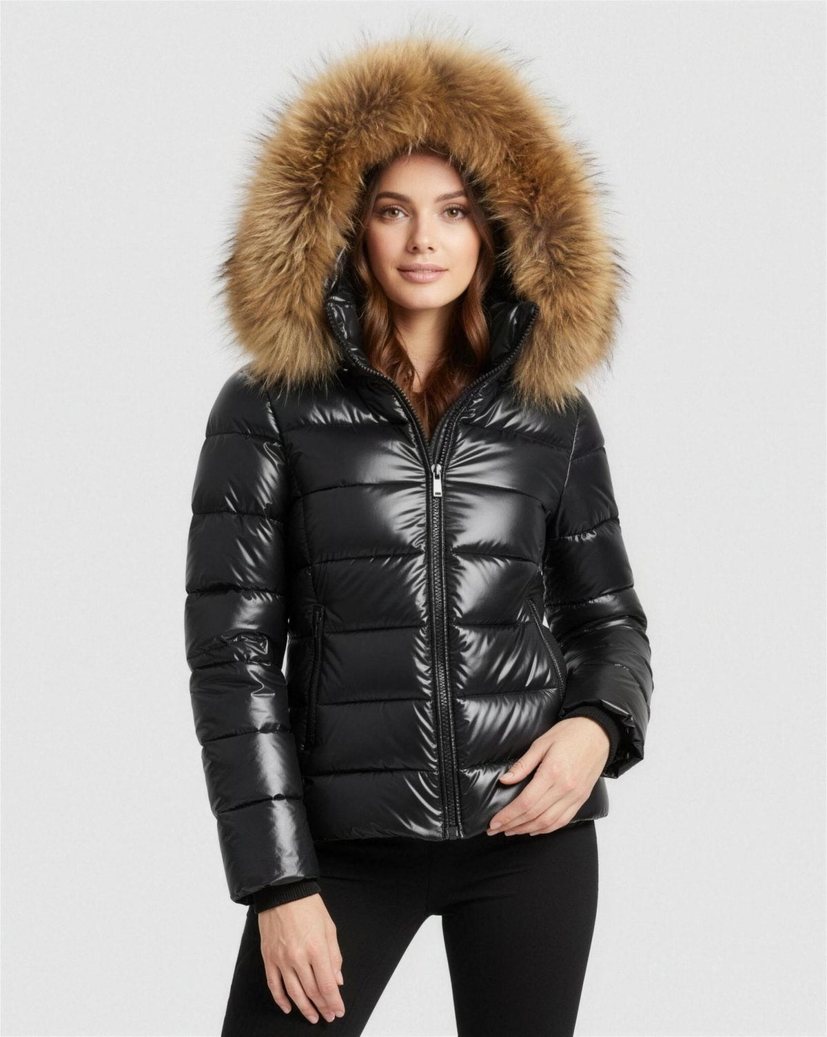 Doudoune Femme Brillante Capuche Fausse Fourrure – Ultra Chaude & Élégante