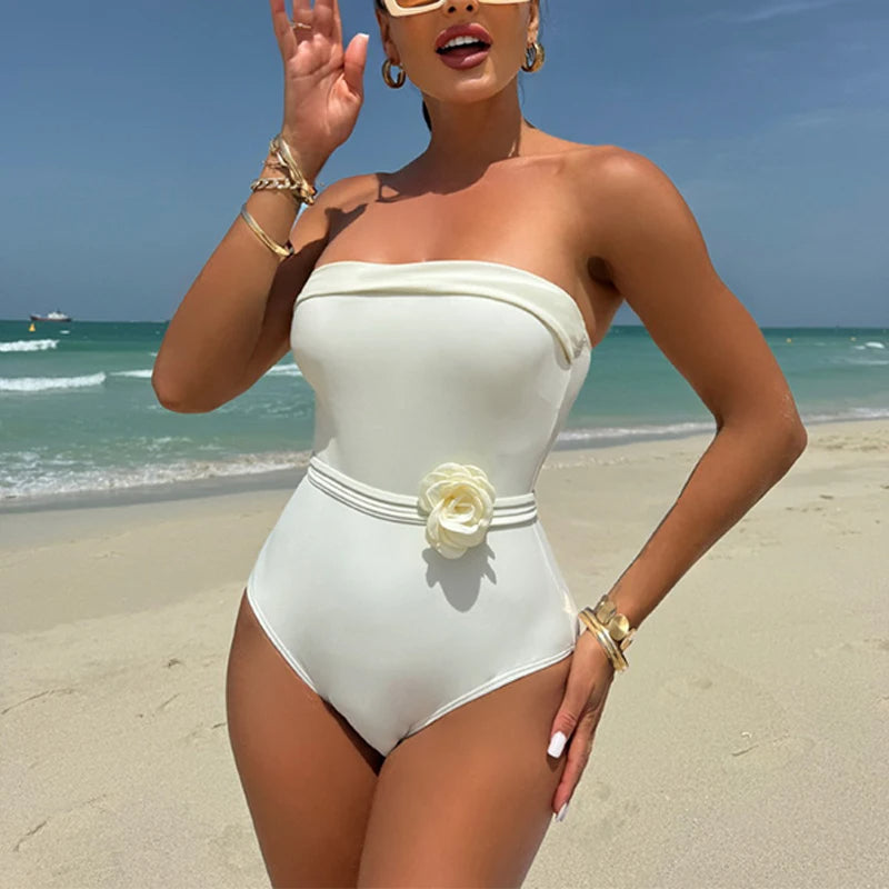 Maillot de Bain Fleur Femme | Monokini Halter & Ceinture | Polyvalent & Stylé pour Plage et Piscine