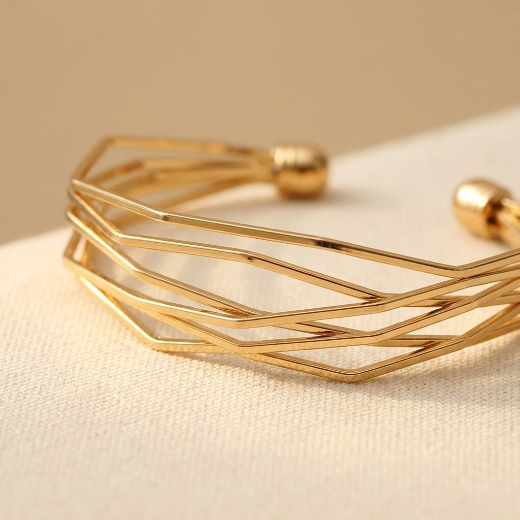 Bracelet Jonc Femme en Forme de A