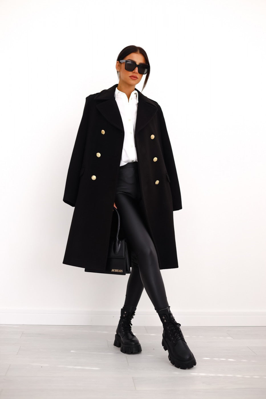 Manteau en laine à double boutonnage pour femme