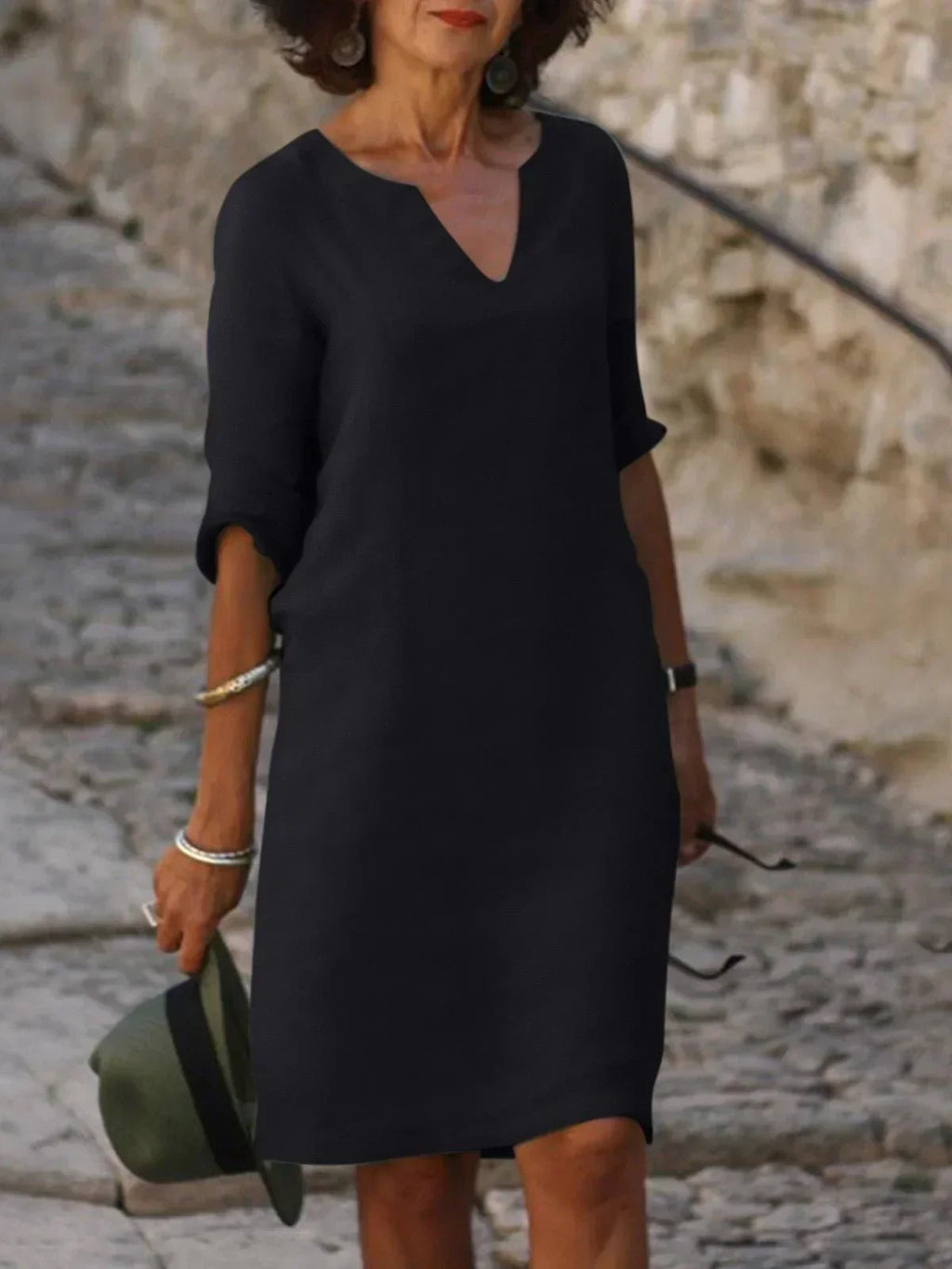 Robe Décolleté en V | Look Élégant | Design Flatteur et Raffiné