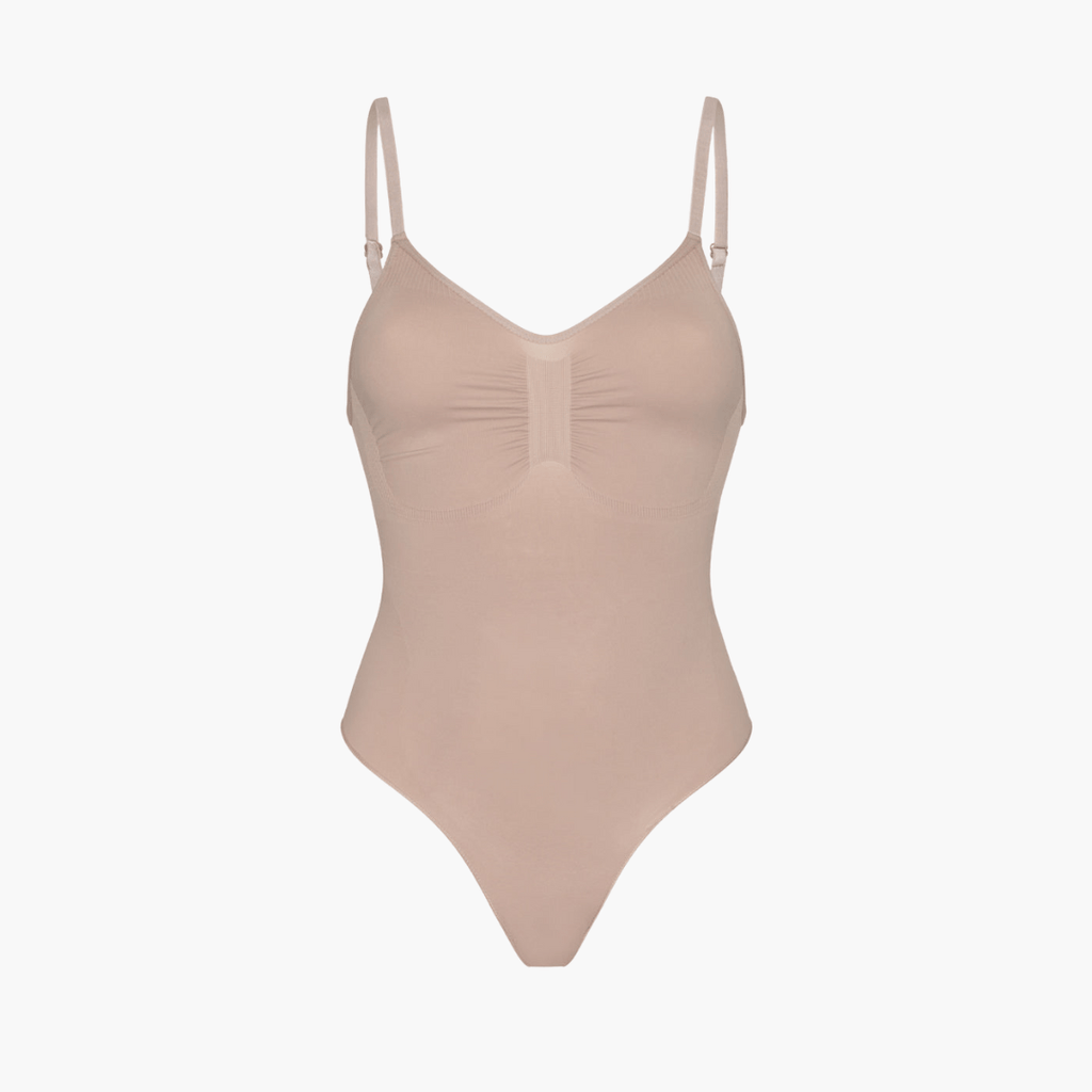 Vêtements Moulants Femme | Ajustés & Confortables | Maintien Sculptant pour Silhouette Élégante