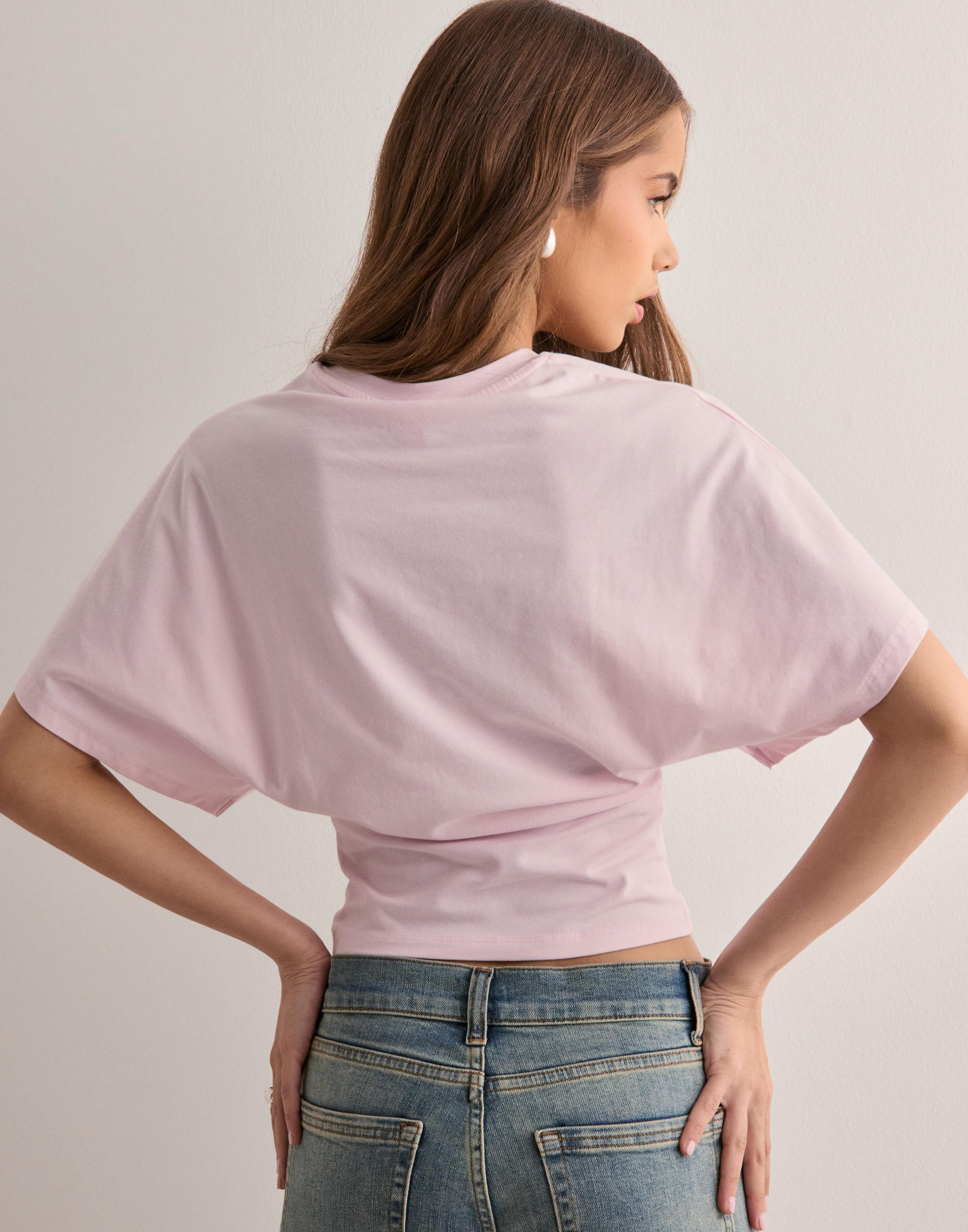 T-shirt Iconique | Look Décontracté | Confortable et Moderne