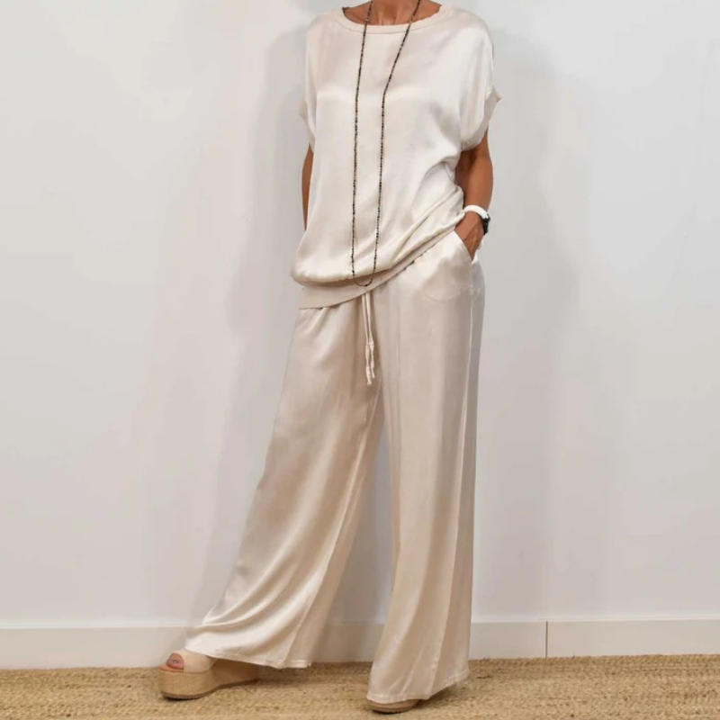 2-Pièces Femme | Élégant & Confortable | Tenue Polyvalente pour Journées Décontractées ou Occasions Spéciales
