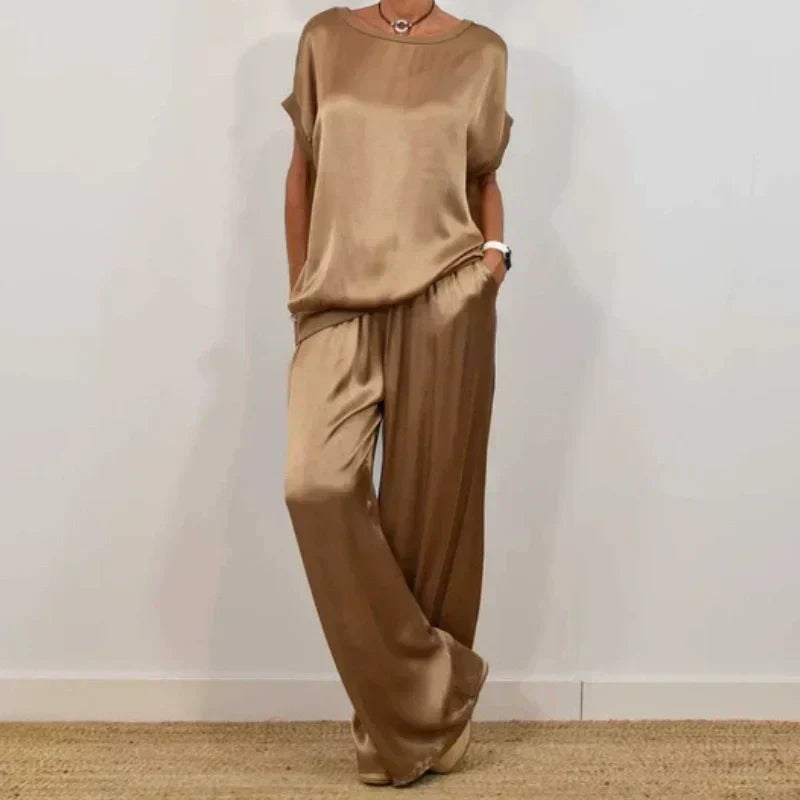 2-Pièces Femme | Élégant & Confortable | Tenue Polyvalente pour Journées Décontractées ou Occasions Spéciales