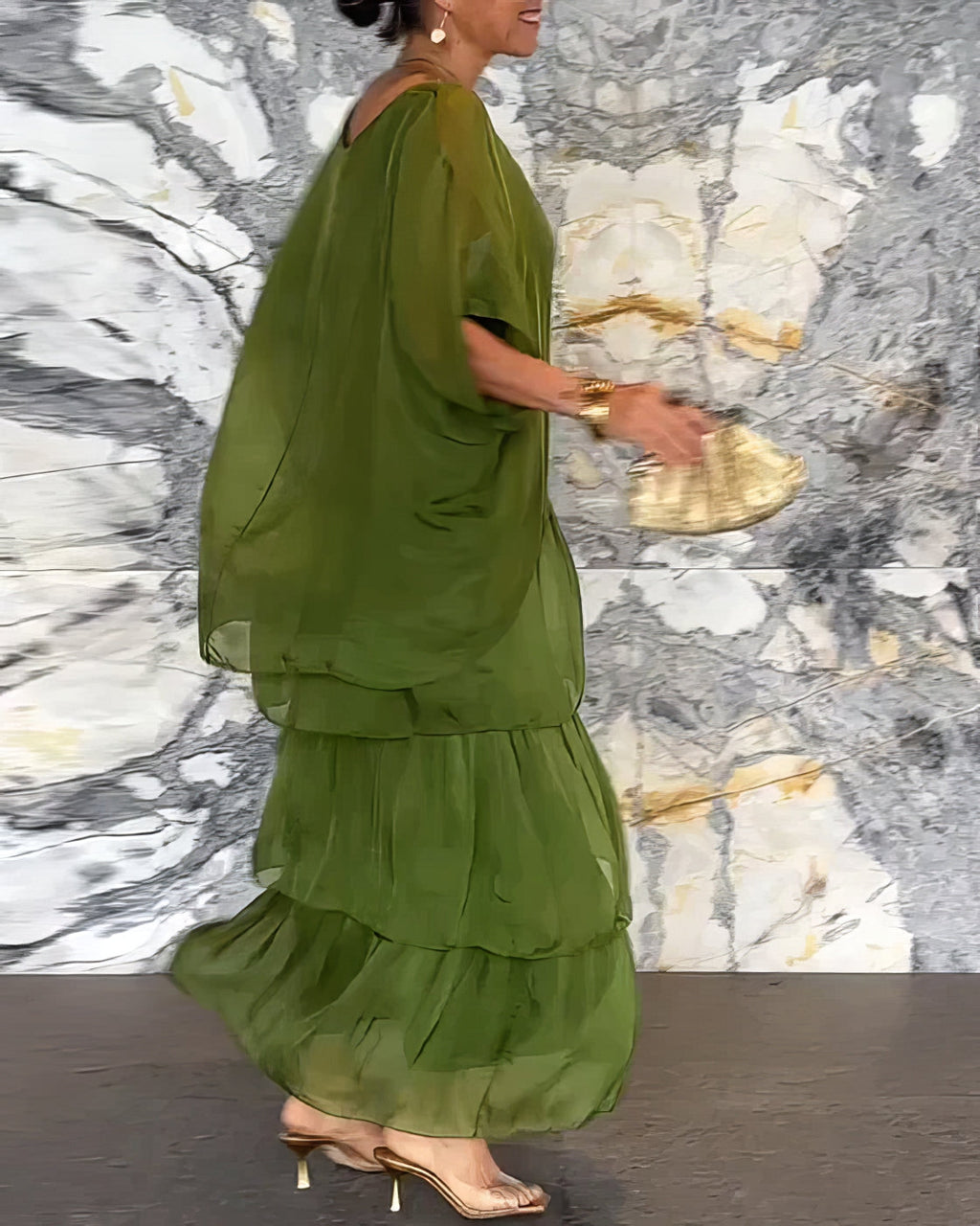 Robe Artistique Ample | Élégante & Confortable | Design Fluide et Chic